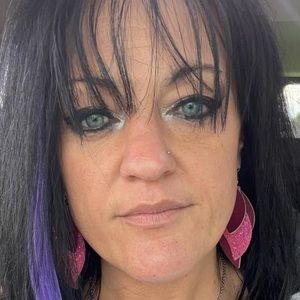 Meet your Posher, Alena